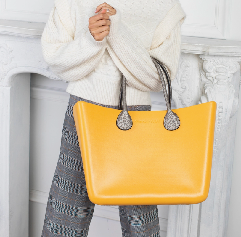 "Carrie" Versa Tote w/ Interchangeable Straps