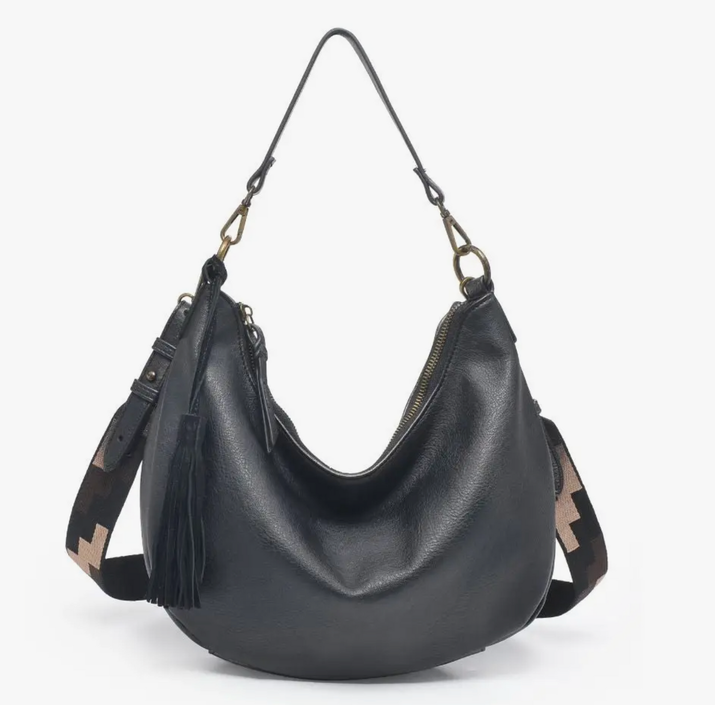 Ella Hobo in black