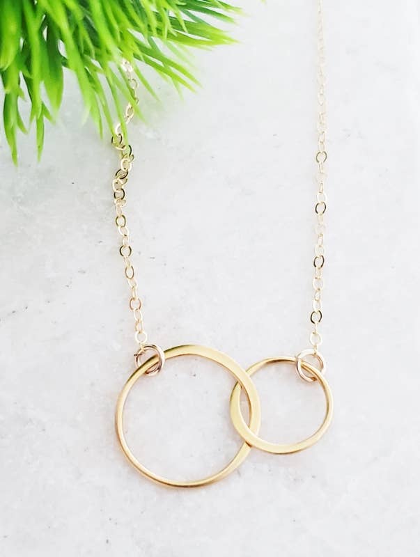 Two Intertwined Circles Necklace, in Gold